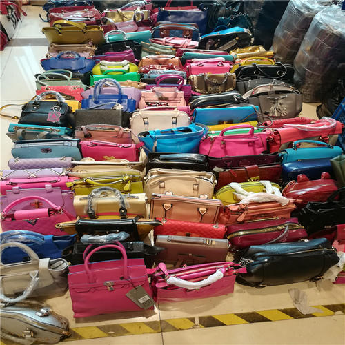 街头小吃摆摊技巧_夏季热门甜品地摊生意_2025地摊暴利新产品视