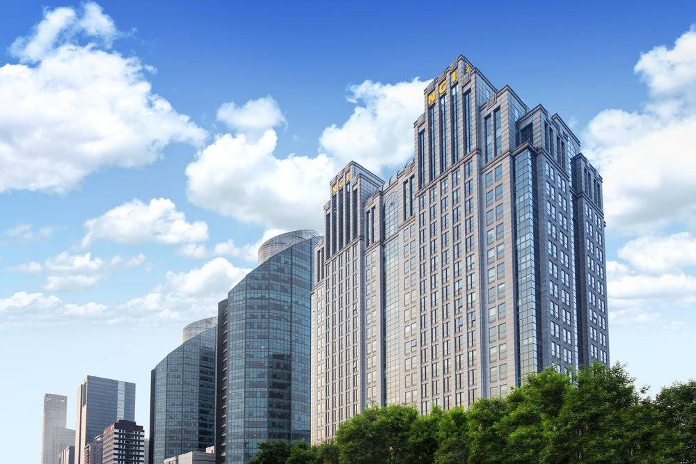 机构投资者增持分析_070003_新华保险业绩增长