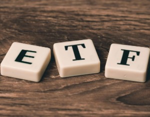 070003_中国消费ETF走势分析_东南亚饮料企业出海趋势